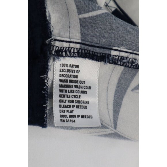 Crown & Ivy Women's Floral Print Blouse Black & White Rayon India Size S - Picture 7 of 10